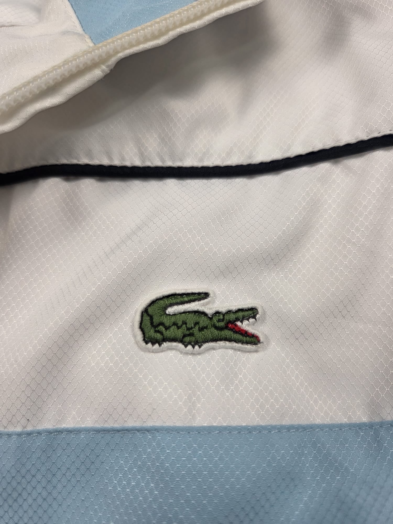 Lacoste Trainingsanzug Hellblau/Weiß – Größe 2 / 168 (S-M)