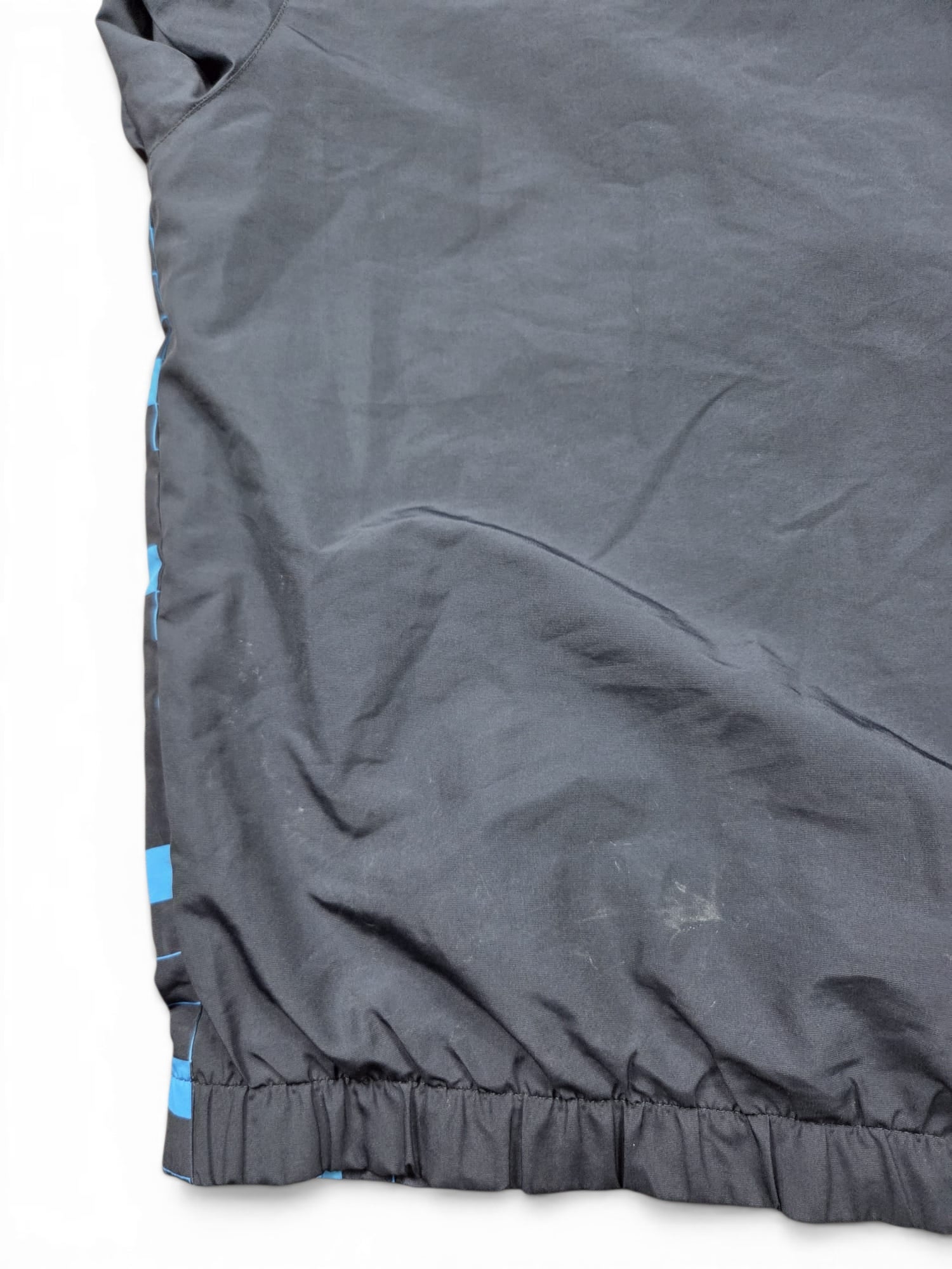 Lacoste Trainingsanzug – Größe 4 / 180 (M-L)